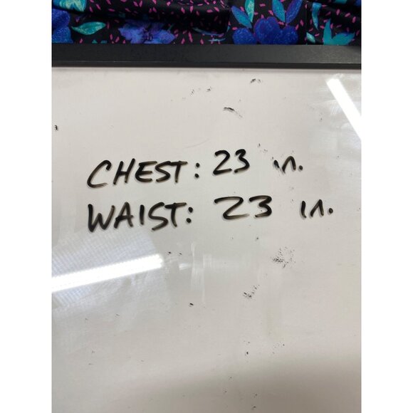 Swimsuits For All Womens Plus Size 30 Wireless Tankini Swim Top - Picture 7 of 7